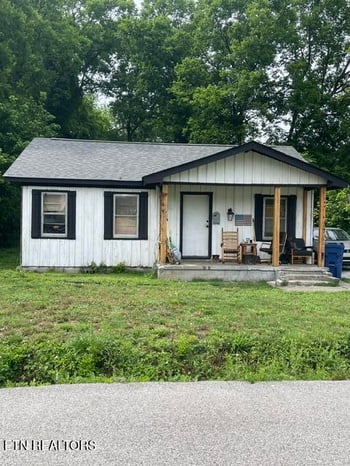 312 Eblen Dr, Harriman, TN 37748