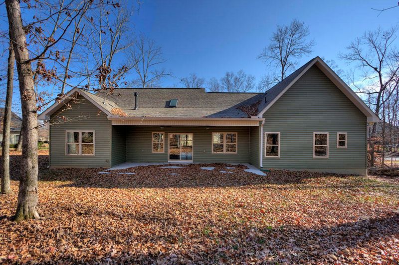312 Golanvyi Tr, Vonore, TN 37885