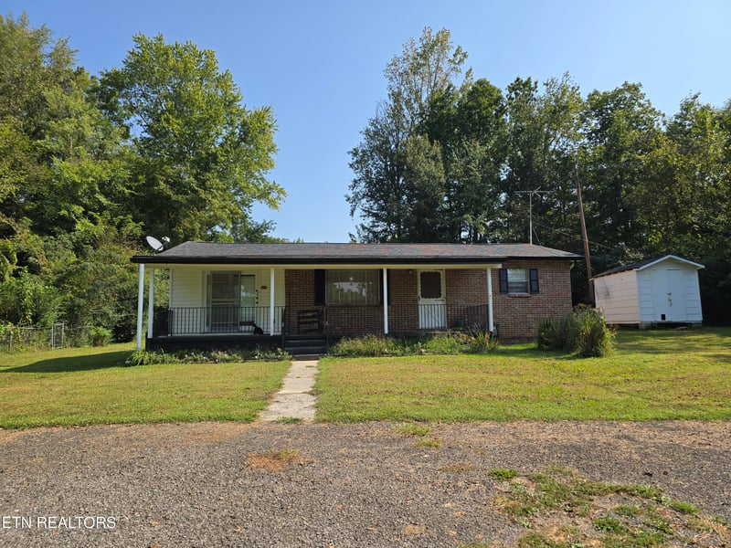 312 N Eighth St, Lafollette, TN 37766