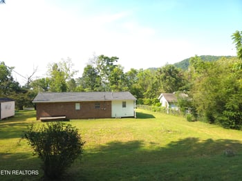 312 N Eighth St, Lafollette, TN 37766