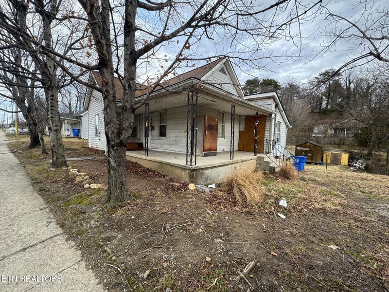 312 N Main St, Rocky Top, TN 37769