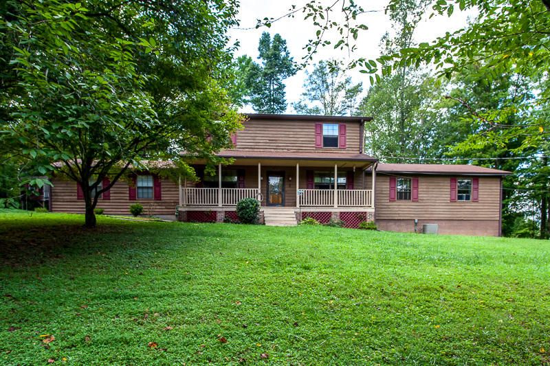 312 Revere Ave, Clinton, TN 37716