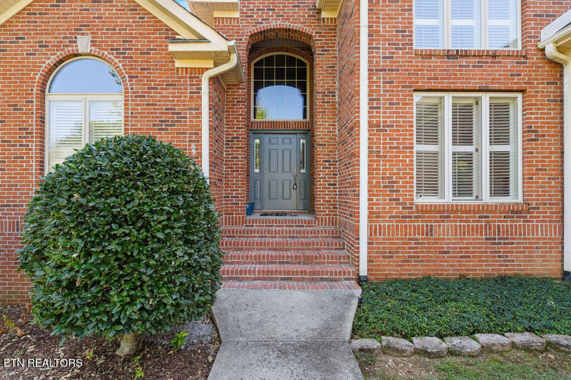 312 Saligugi Ln, Loudon, TN 37774