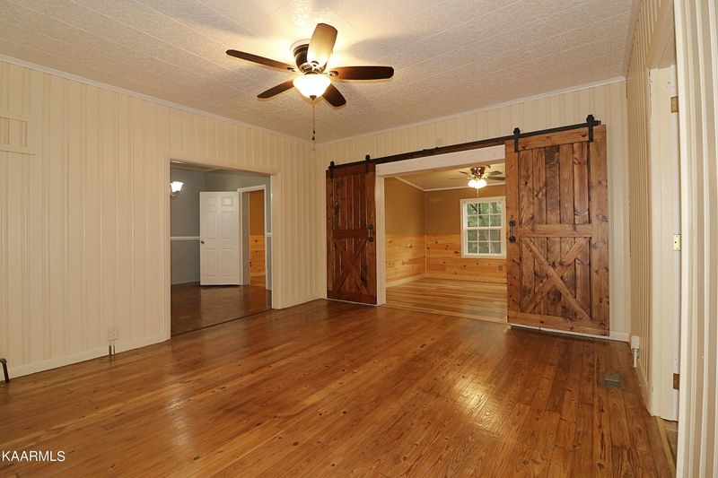 312 Vine Ave, Oneida, TN 37841