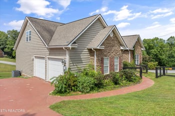 312 Westwood Dr, Clinton, TN 37716