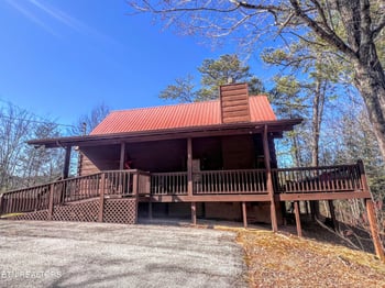 3125 Clearview Rd, Sevierville, TN 37862