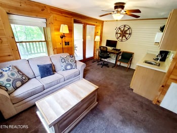 3125 Smoky Ridge Way, Sevierville, TN 37862