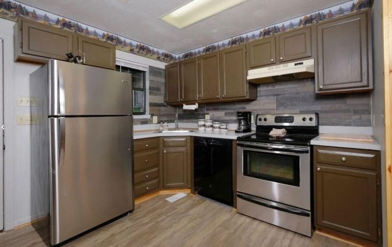 3126 Priscilla Heights Ln, Sevierville, TN 37862