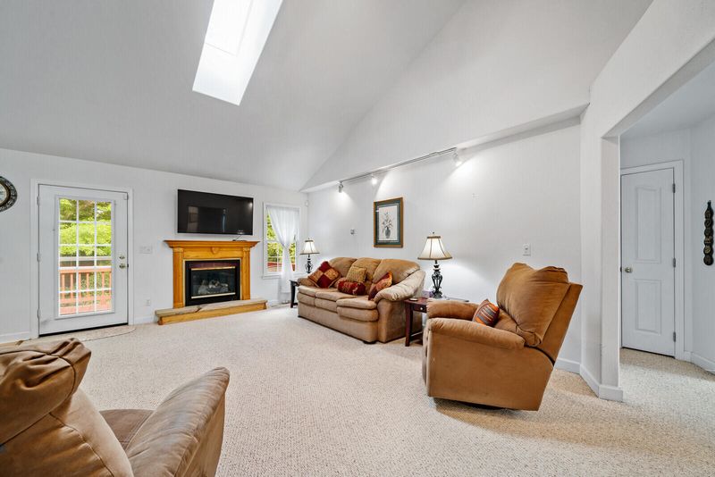3127 Seminole Loop, Crossville, TN 38572