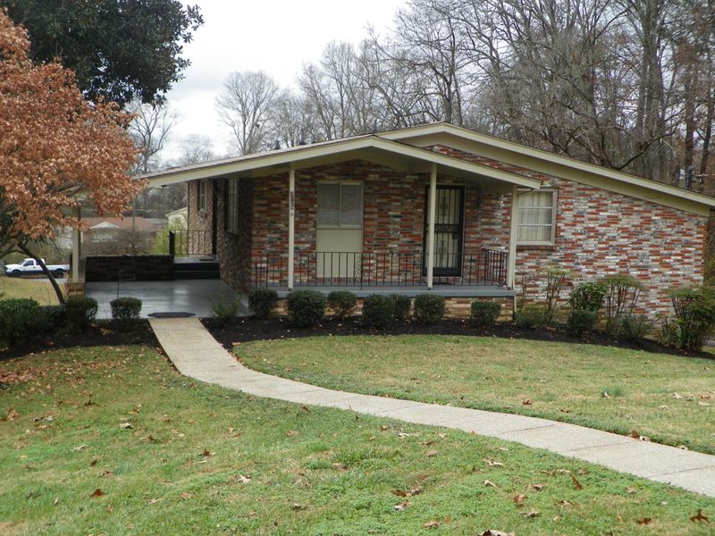 3128 Chantilly Dr, Knoxville, TN 37917