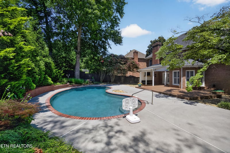 313 Battle Front Tr, Knoxville, TN 37934