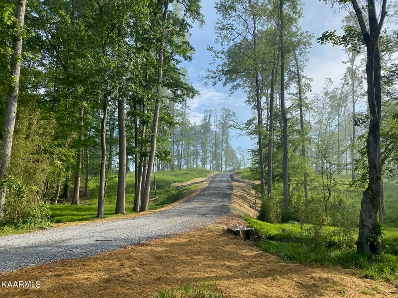 313 Hughes Hollow Rd, Philadelphia, TN 37846