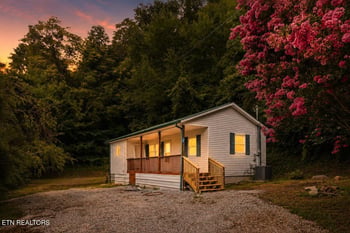 313 N 14th St, Lafollette, TN 37766