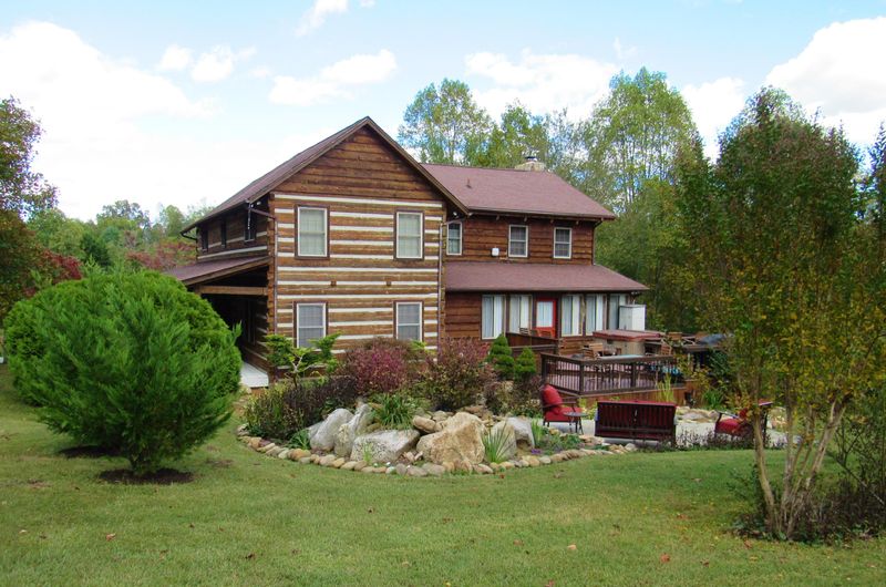 313 Rogers Ridge Rd, Kingston, TN 37763