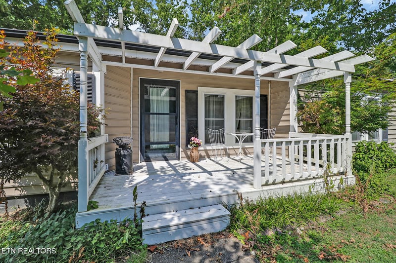 313 Rugby Rd, Crossville, TN 38558