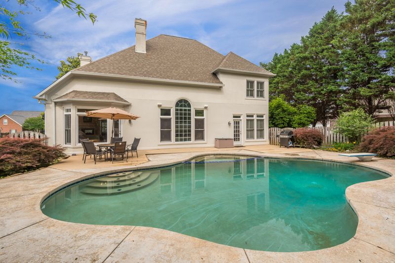 313 Shadowfax Rd, Knoxville, TN 37934