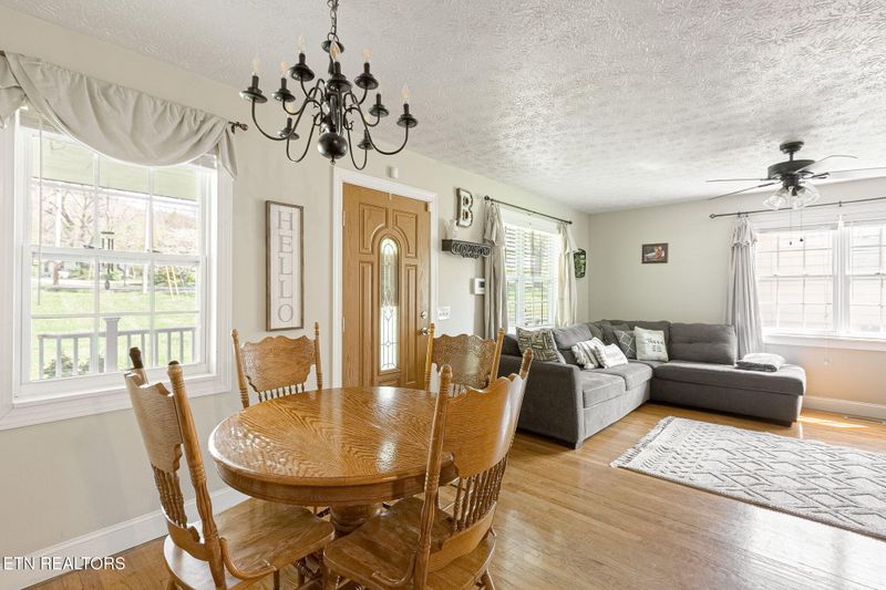 313 West Ave, Lafollette, TN 37766