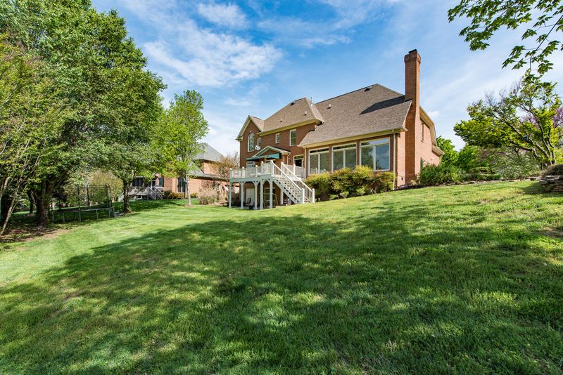 313 Windham Hill Rd, Knoxville, TN 37934