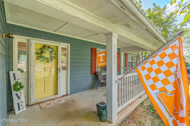 3131 Arthur Walker Rd, Maryville, TN 37803