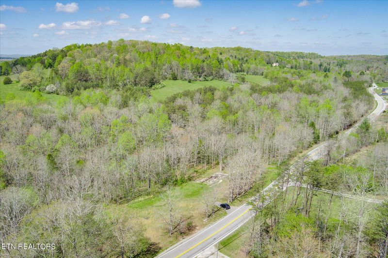 3131 Nashville Hwy, Lancing, TN 37770
