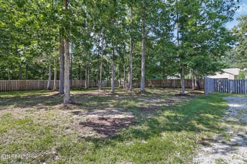 3131 Warpath Dr, Crossville, TN 38572