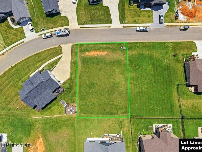 3132 Bridgewater Blvd, Morristown, TN 37814