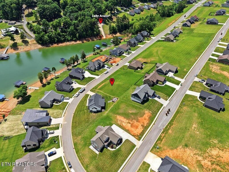 3132 Bridgewater Blvd, Morristown, TN 37814