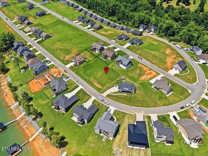 3132 Bridgewater Blvd, Morristown, TN 37814