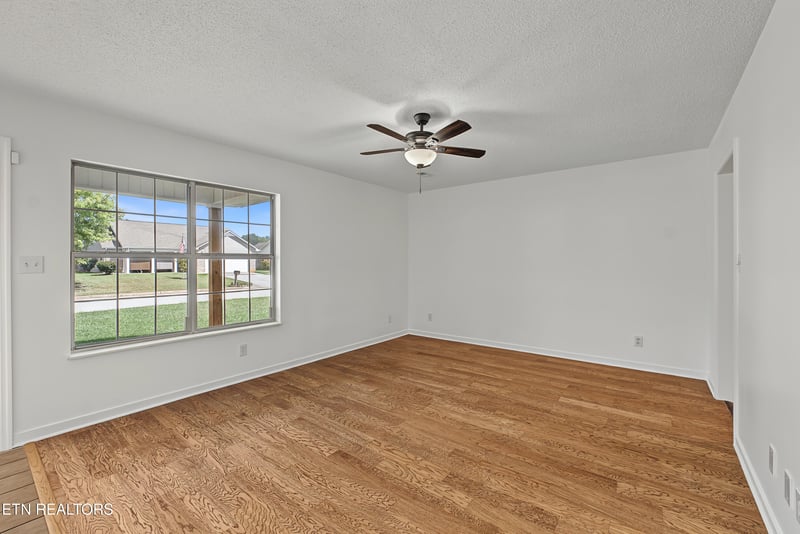3135 Harrington Ct, Maryville, TN 37803