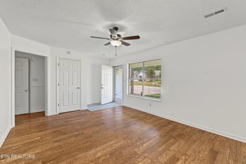 3135 Harrington Ct, Maryville, TN 37803