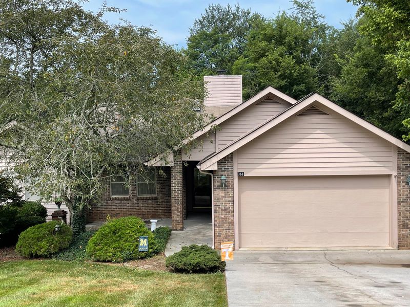 314 Chatuga Ln, Loudon, TN 37774