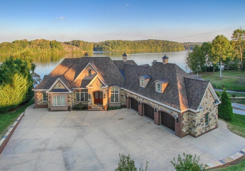 314 Okmulgee Cir, Loudon, TN 37774