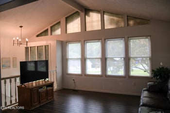 314 S Apache Rd, Clinton, TN 37716
