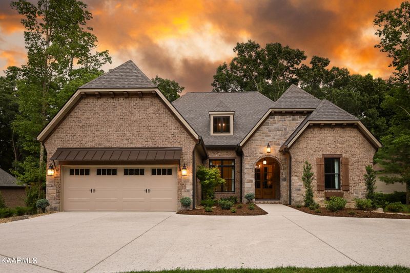 314 Stonehenge Dr, Crossville, TN 38558