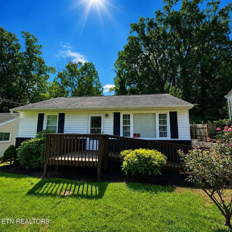 314 Taliwa Dr, Knoxville, TN 37920