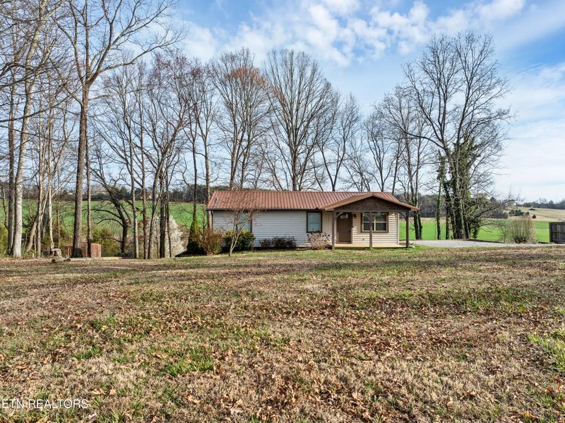 314 Thompson Rd, Madisonville, TN 37354
