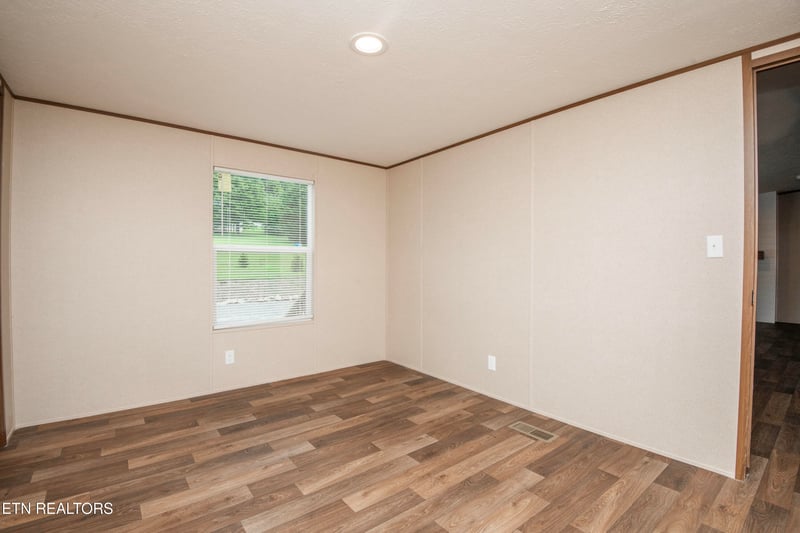 3140 Haggard Rd, Knoxville, TN 37917