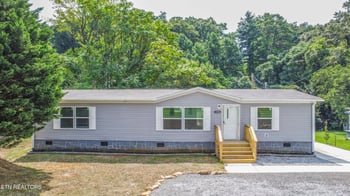 3140 Haggard Rd, Knoxville, TN 37917