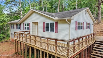 3140 Louisville Rd, Louisville, TN 37777
