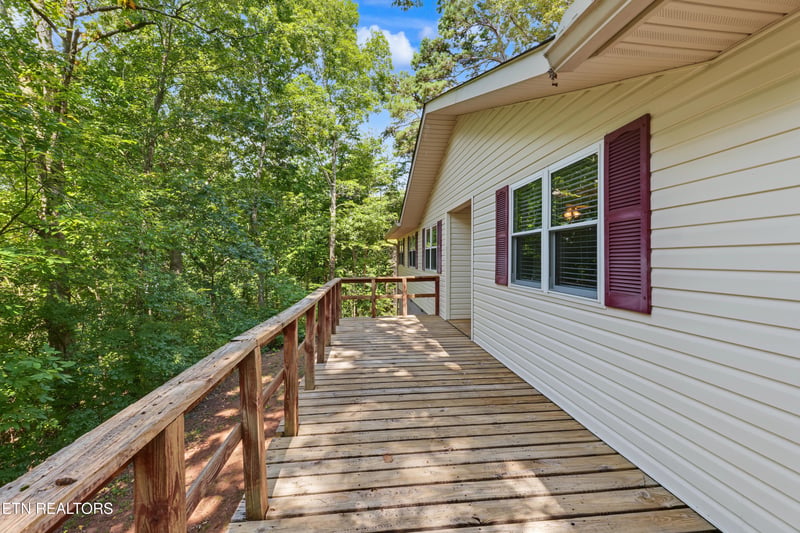 3140 Louisville Rd, Louisville, TN 37777