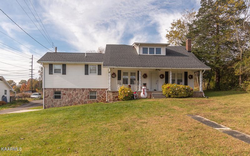 3142 Highway 61 E, Luttrell, TN 37779