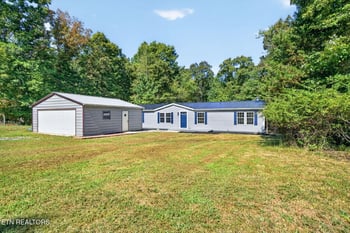 3142 Oswego Rd, Crossville, TN 38572