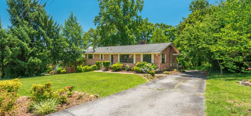 3144 Culpepper Rd, Knoxville, TN 37917