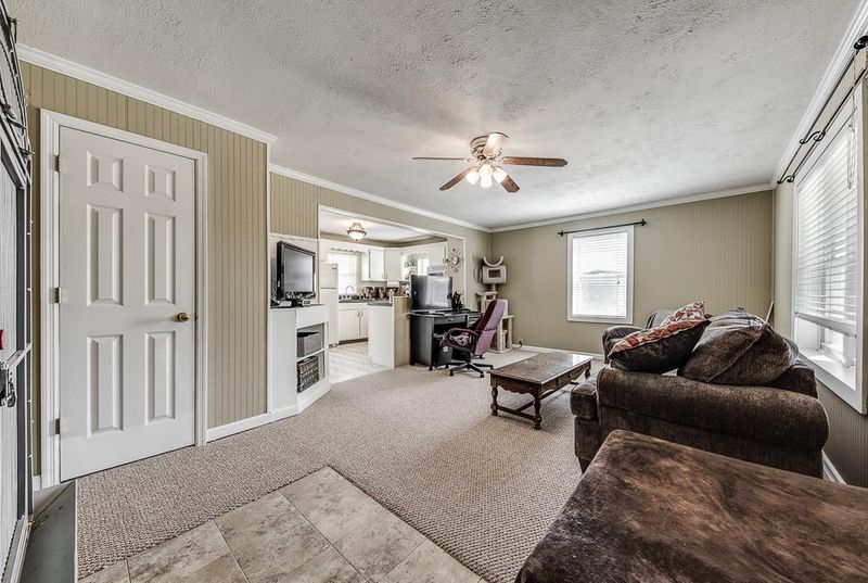 3148 Crock Rd, Loudon, TN 37774