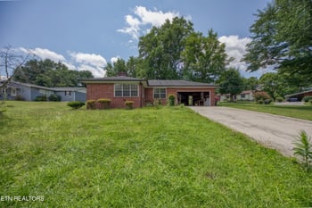 315 Berger St, Athens, TN 37303