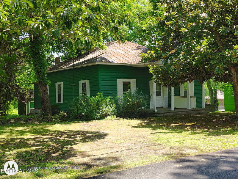 315 E Hardin Ln, Sevierville, TN 37862
