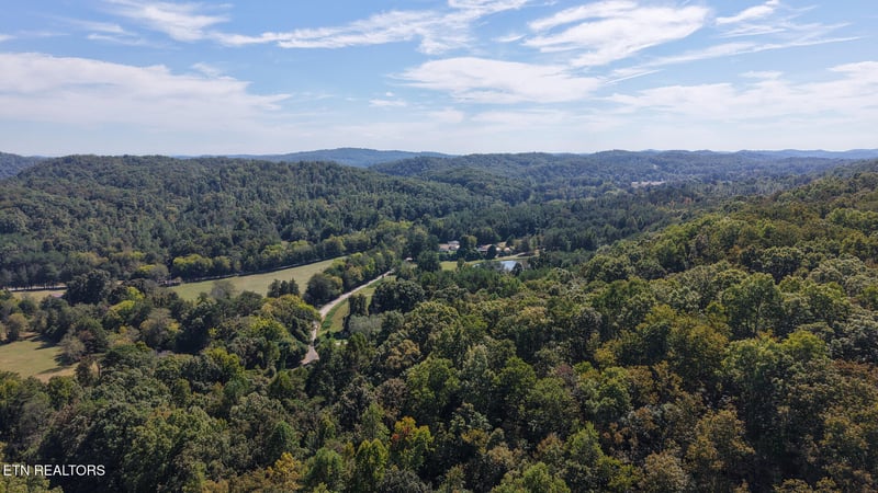 315 Enclave Way, Kingston, TN 37763