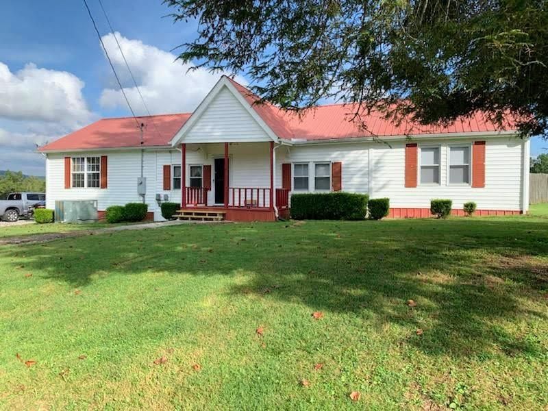 315 Hugh Jones Rd, Sunbright, TN 37872
