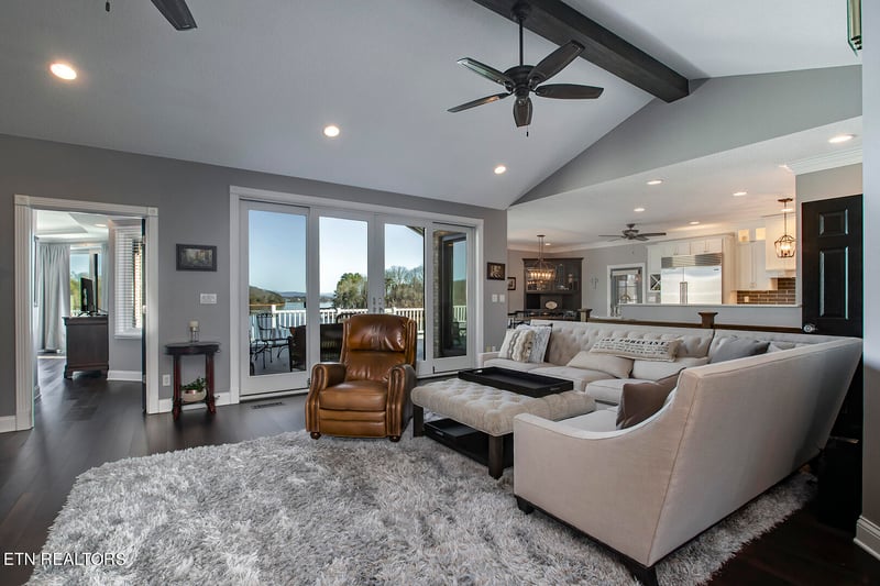315 Kiyuga Way, Loudon, TN 37774