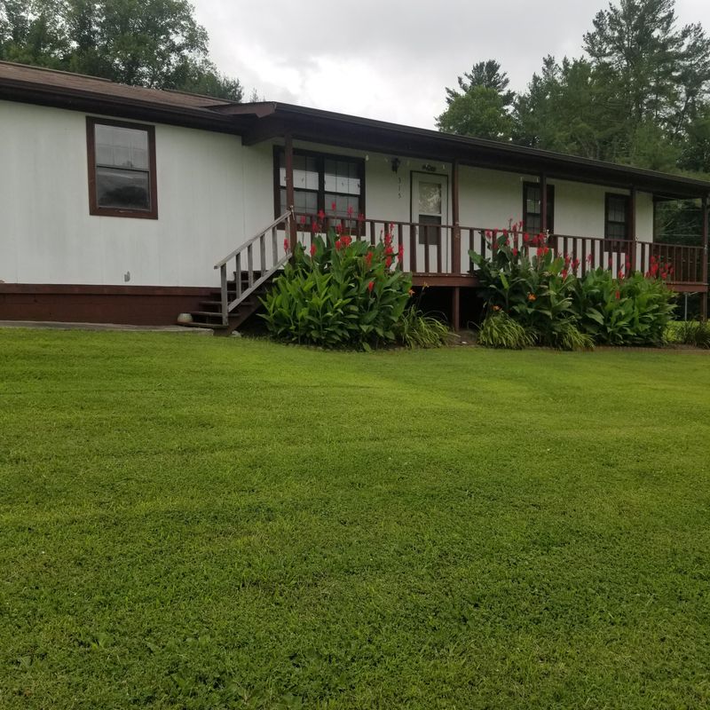 315 Liberty Rd, Wartburg, TN 37887